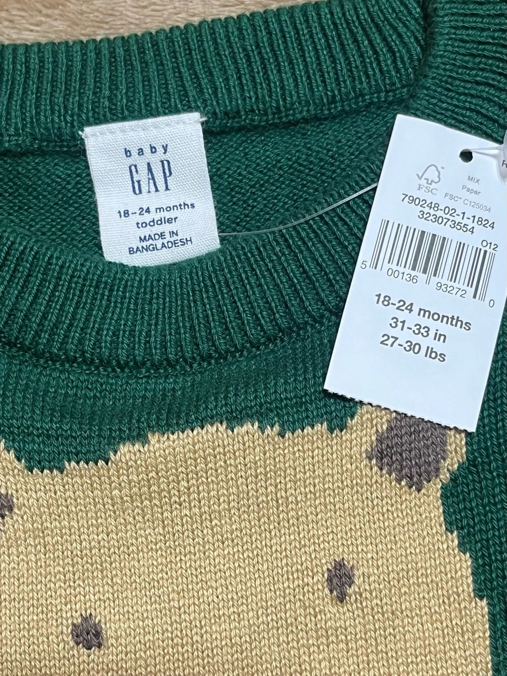 GAP crewneck sweater